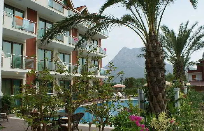 Palmira מלון אדראסן